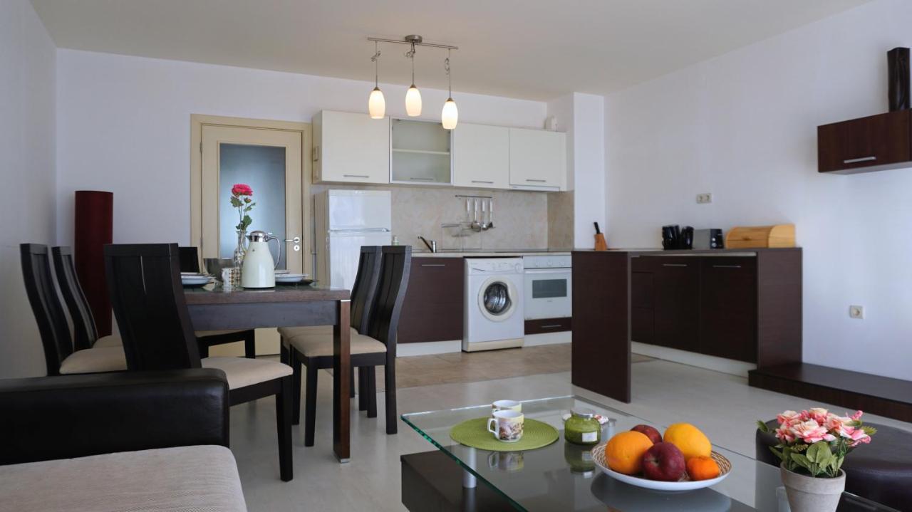 Апартаменти Свети Георги - Saint George Apartments Kavarna Exterior photo