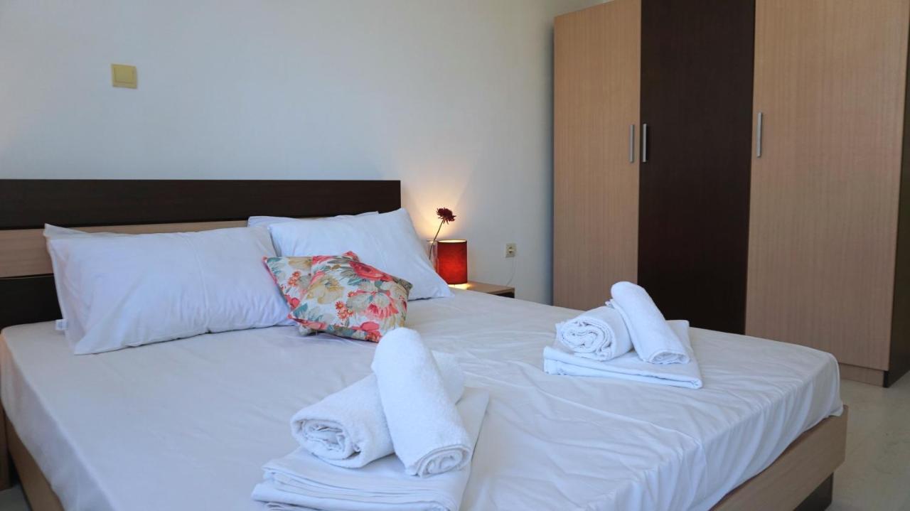 Апартаменти Свети Георги - Saint George Apartments Kavarna Exterior photo