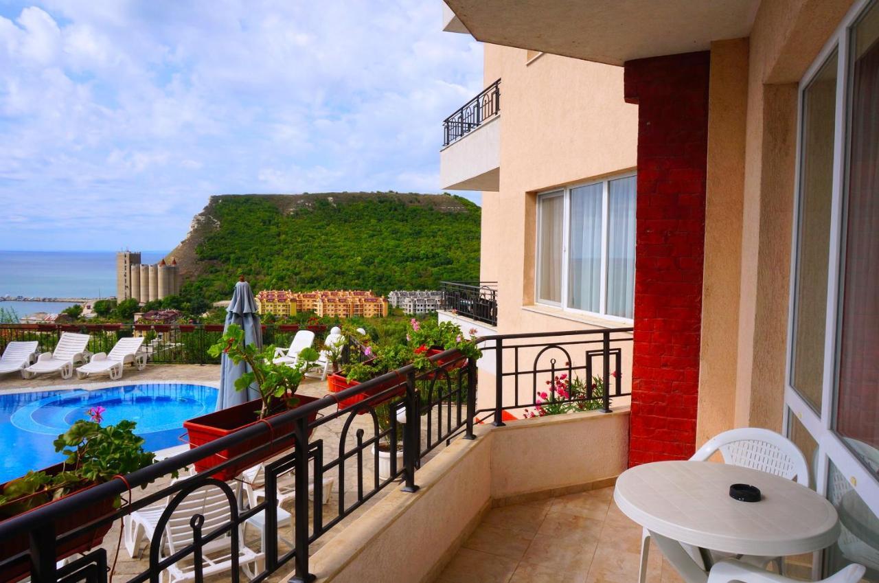 Апартаменти Свети Георги - Saint George Apartments Kavarna Exterior photo
