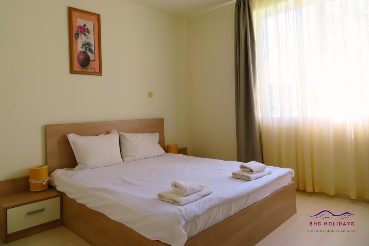 Апартаменти Свети Георги - Saint George Apartments Kavarna Exterior photo