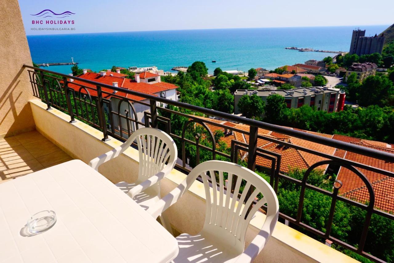 Апартаменти Свети Георги - Saint George Apartments Kavarna Exterior photo