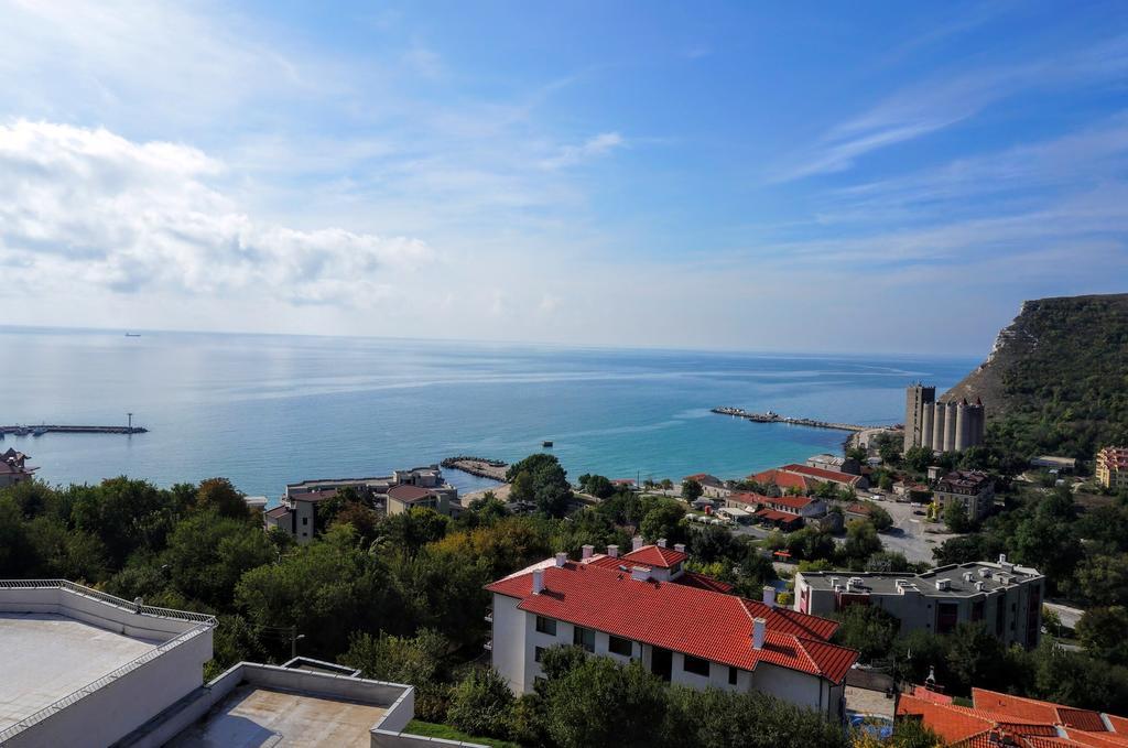 Апартаменти Свети Георги - Saint George Apartments Kavarna Exterior photo